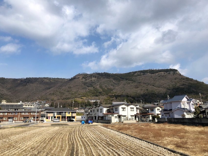 晴時々曇只今の気温　７℃風が冷...