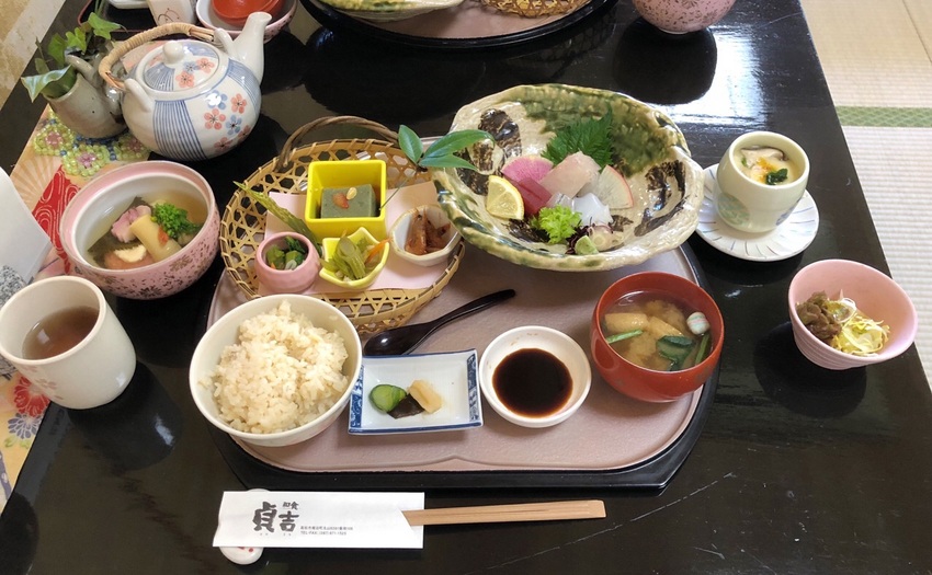 丸山 1620円 鯛めしはお代...