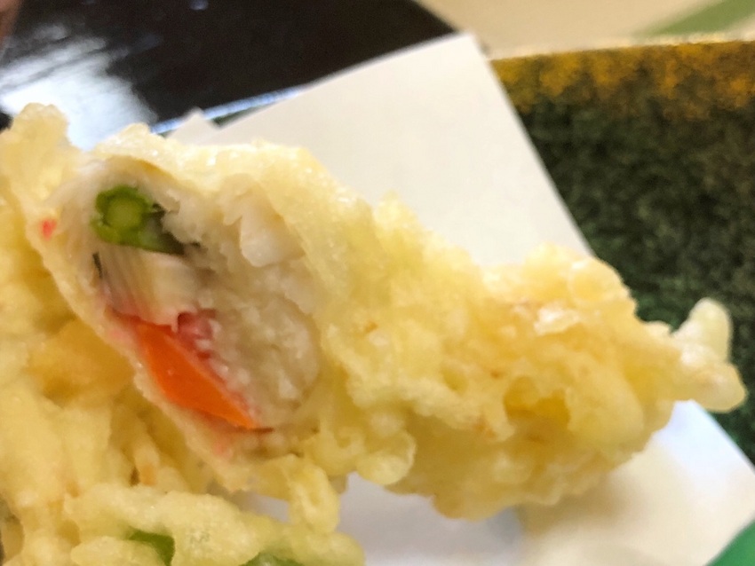 カニの天ぷらもあったよ! (....