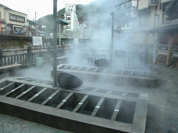 この写真は 湯村温泉公式観光サ...