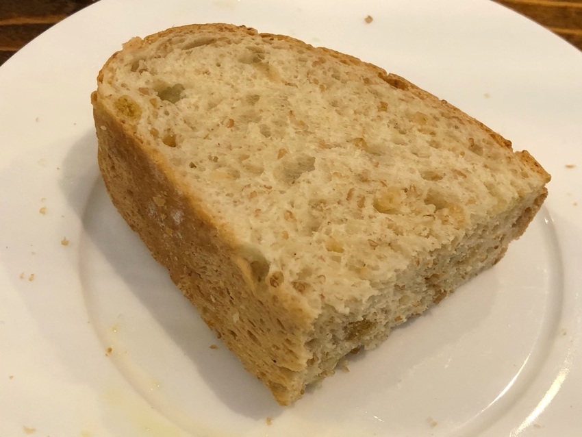 おかわりしたパンです。 パン・...