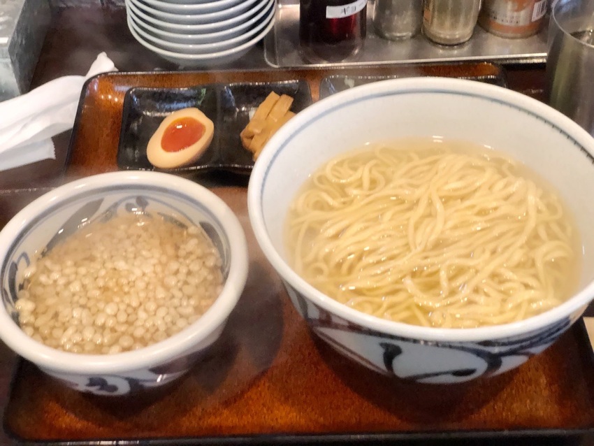 讃岐つけ麺 伊吹島産いりこを使...