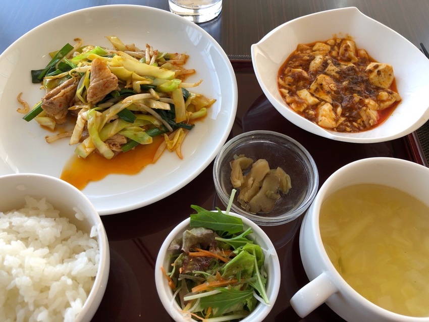 豚肉ともやしの豆板醬炒め