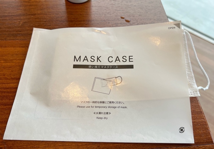 テーブルにありました! (.....