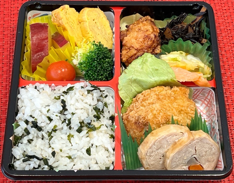 今日のお家ランチです！ ｡.:...