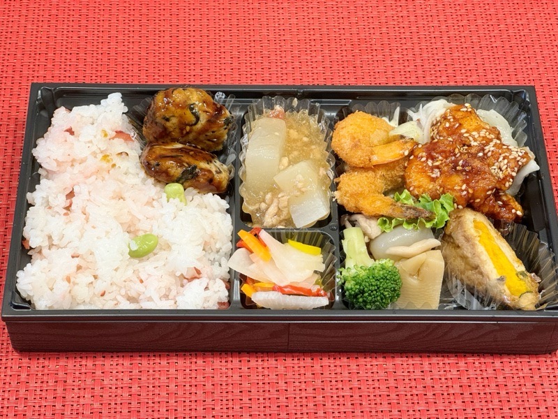 今日のお家ランチです！ ｡.:...