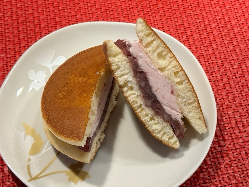 いちごアイス＆あんこ 今日のお...