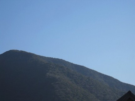 燦々と