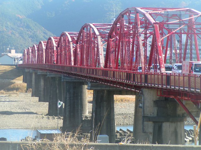 これが四万十市のランドマーク『...