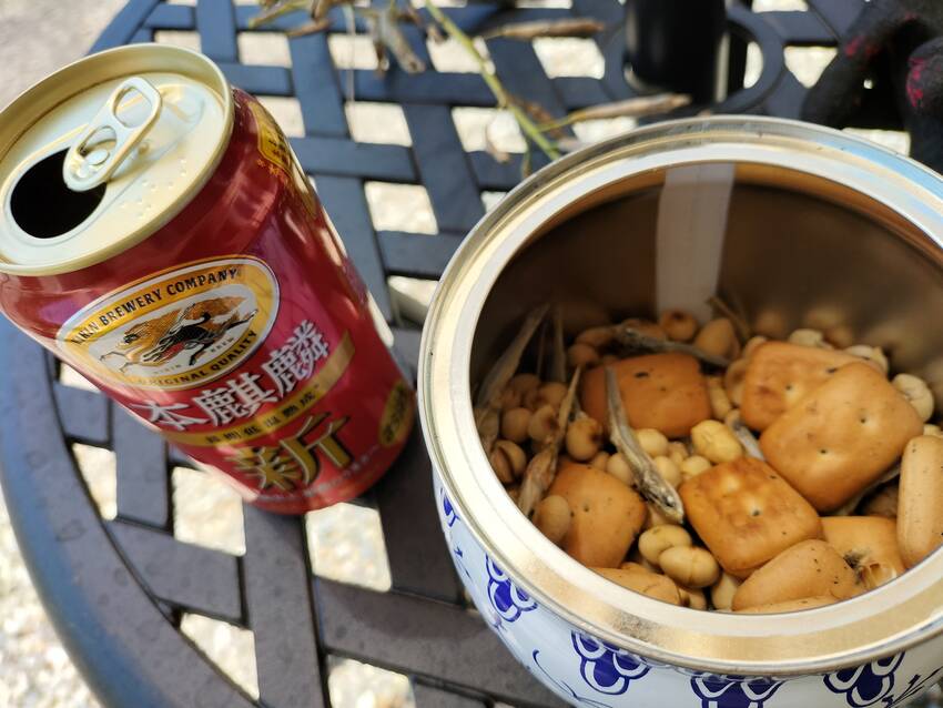 お決まりの「第3のビール」 自...