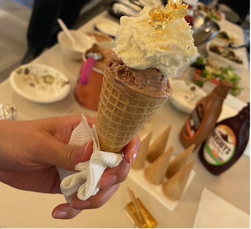 金箔アイスクリームパーティー