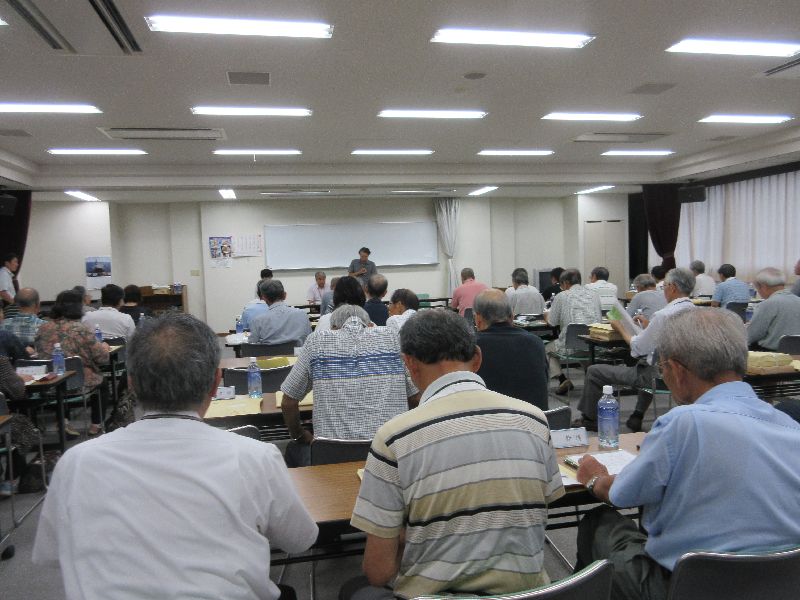 赤い羽根共同募金会議