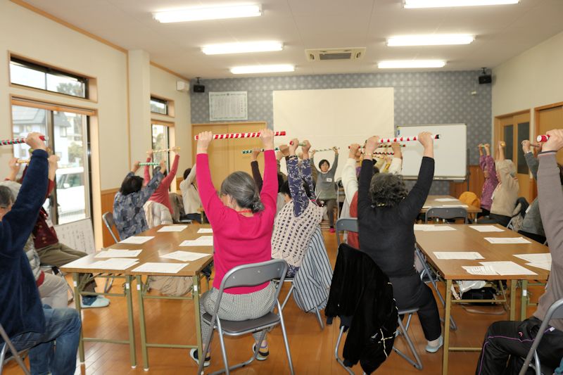 バトンを使った健康体操...