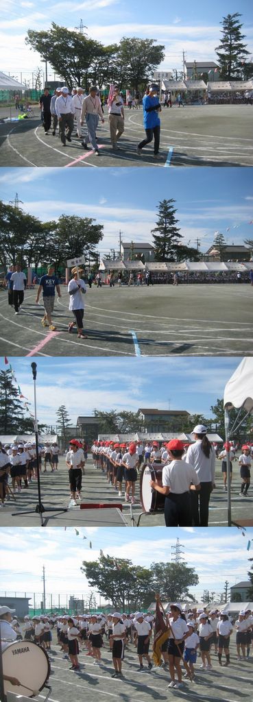 町内会の入場　小学生も入場整列...