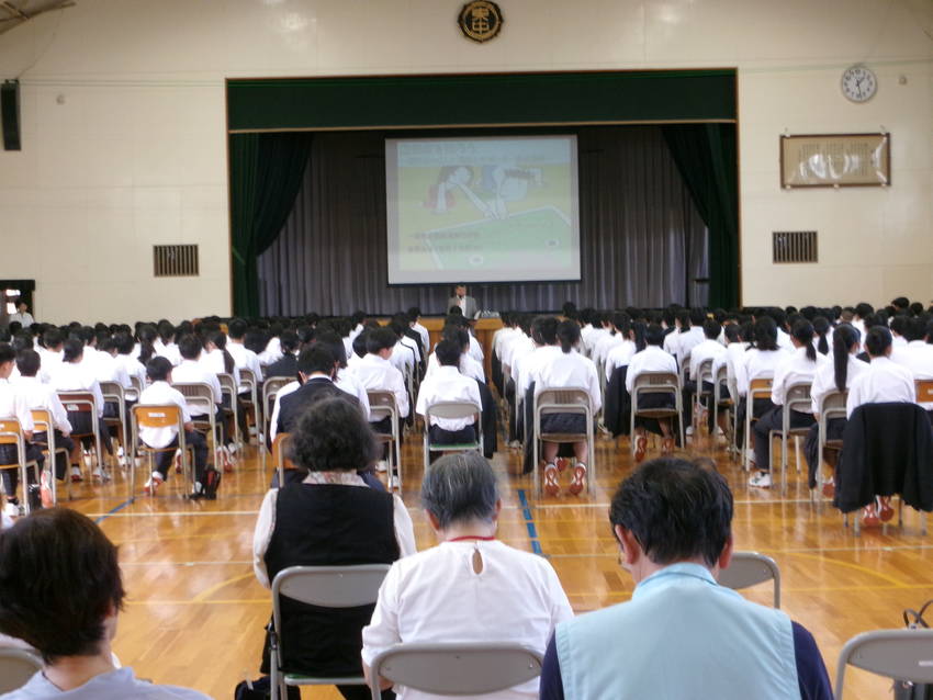 西成東部中学校 芳賀校長の挨拶