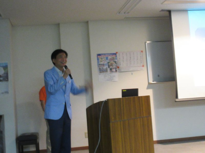 講演者　中野一宮市長