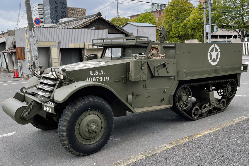 M9A1 Halftrack　...