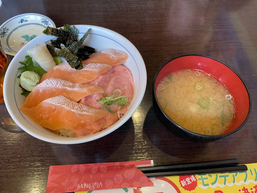 名古屋駅前でランチ