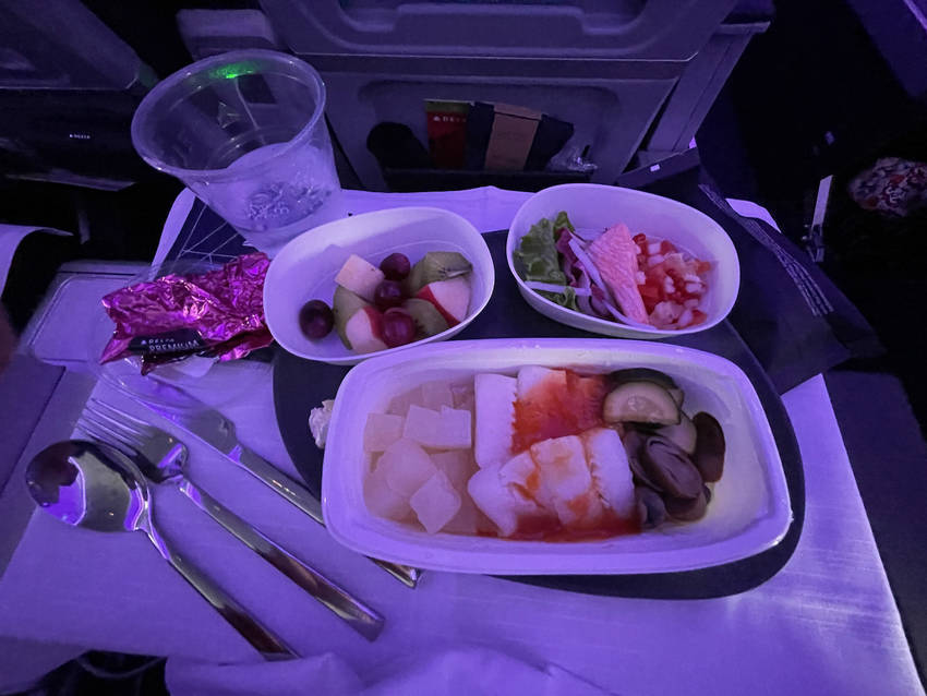 DELTA 航空の減塩食