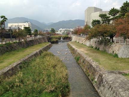 芦屋川