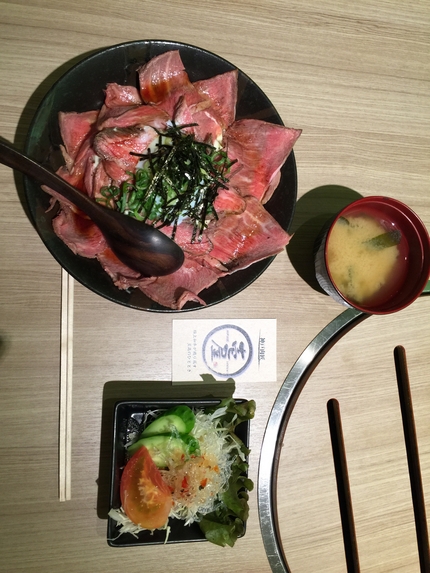 コールドビーフ丼