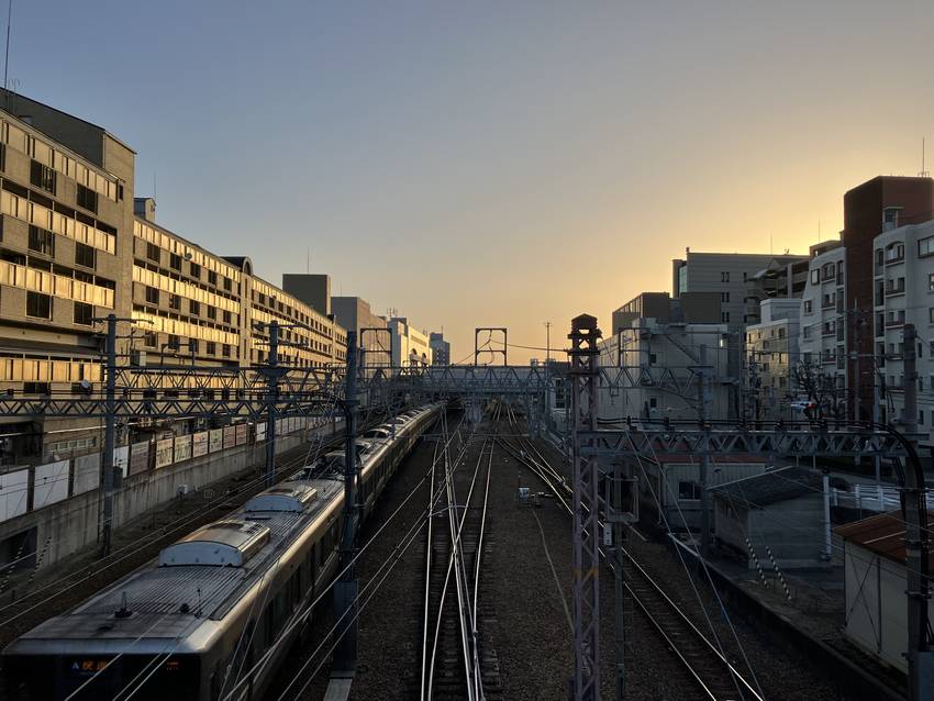 朝の散歩　いつもの陸橋