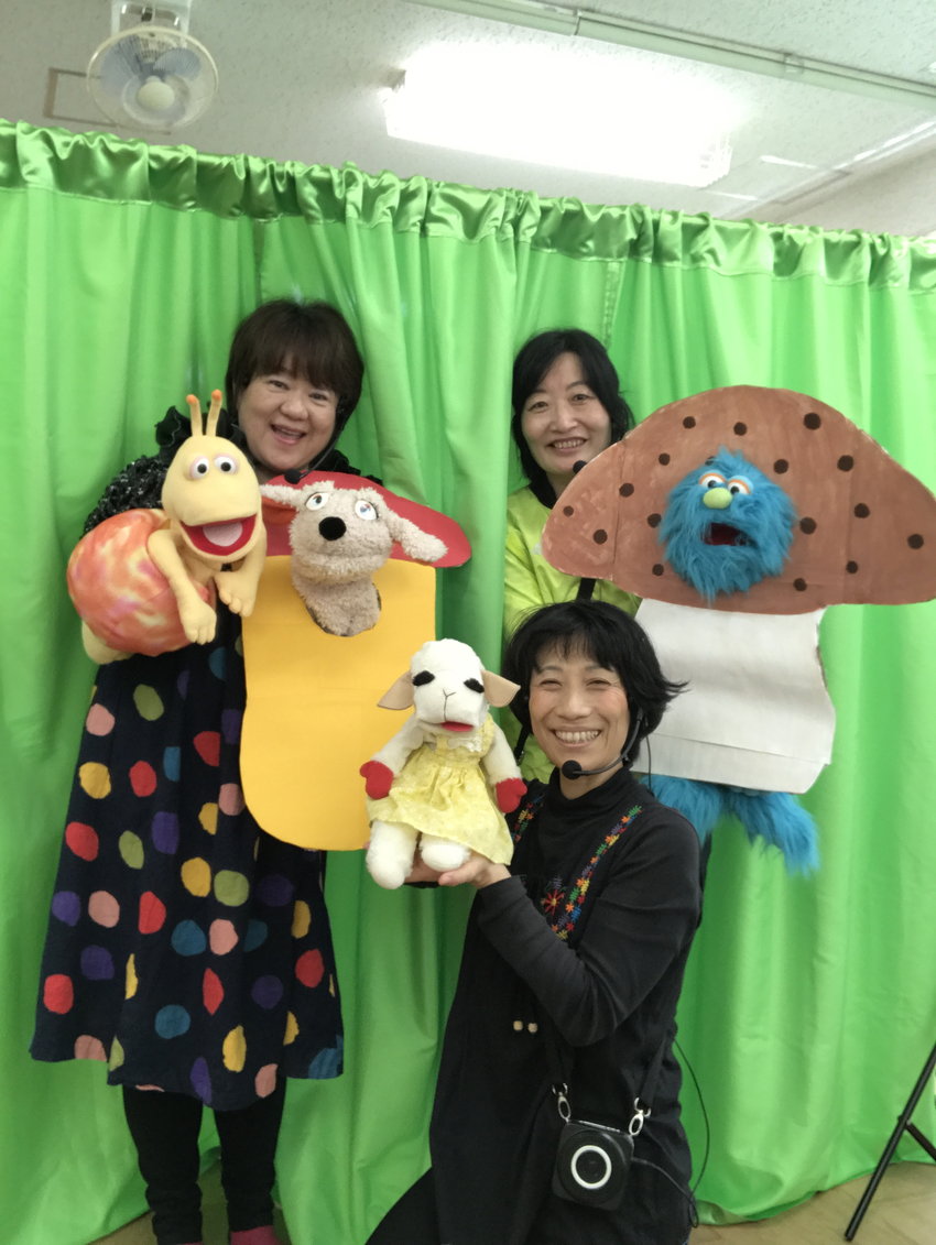 昨日は柏原保育所で腹話術ショー...