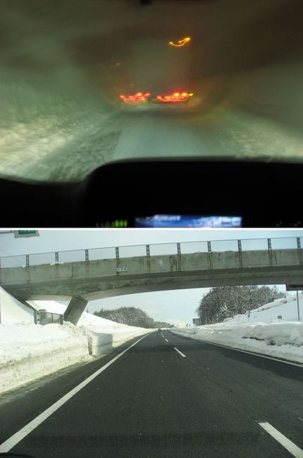 雪国の高速道路