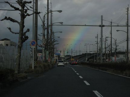幅広の虹