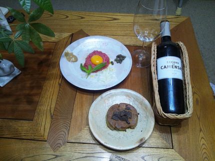 タルタルステーキとフォアグラ