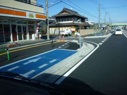 写真大きくなります