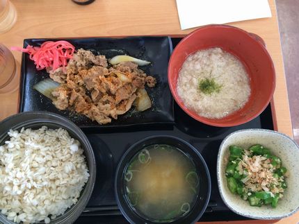 お昼ご飯