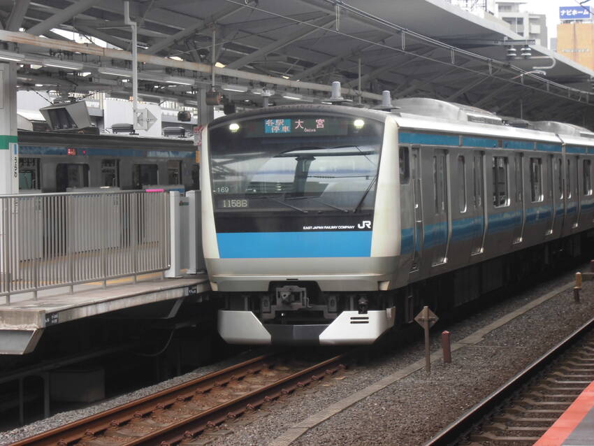 JR京浜東北線E233系1000番台 宮サイ169...