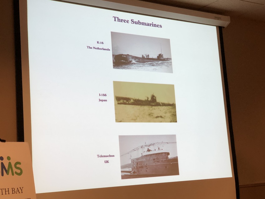 オランダ、日本、英国の潜水艦。
