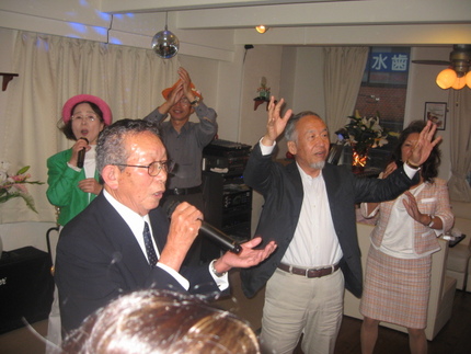 2次会は南京町の　『スゥイング...