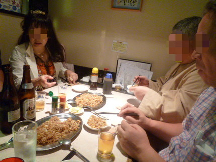 この日の〆は　『神戸名物そばめ...