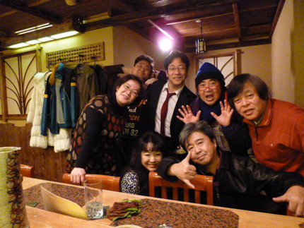 はらぐち酒店からカラオケです