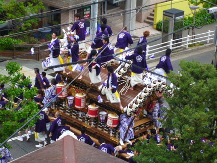住吉地車（だんじり）始まる