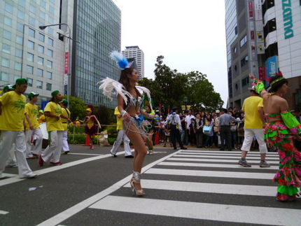 神戸はサンバが似合う