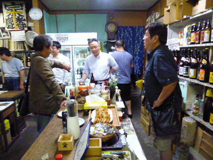 御手洗酒店で角打ち