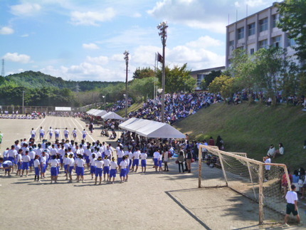 午前中の３年・２年・１年の１０...