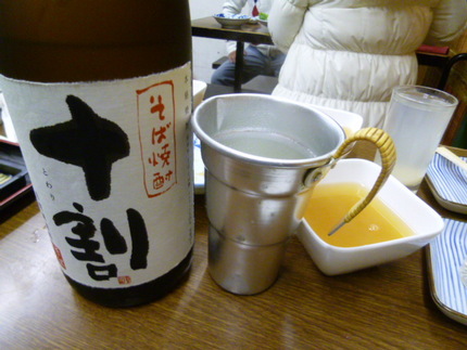 そば湯割りで蕎麦焼酎