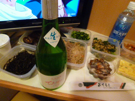 船内での寝酒　『ちえびじん』