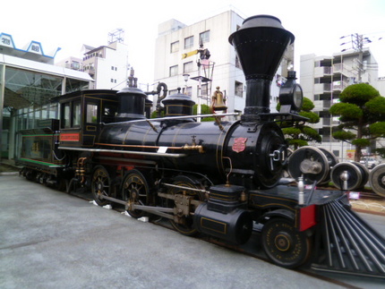 7100型蒸気機関車「義経号」