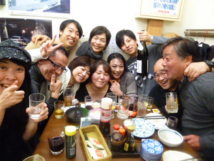 『月例呑み会』　楽しい仲間達！