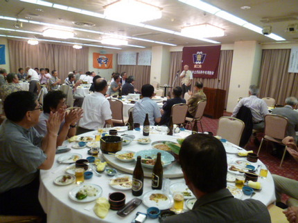 福岡支部総会に出席（懇親会）
