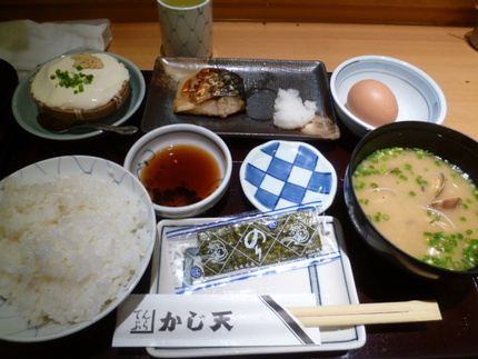 人気の、朝食５５０円 福岡市博...