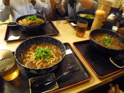 この日の〆は カレーです！