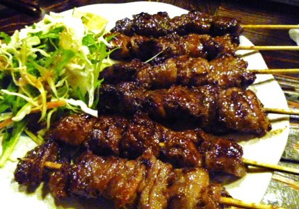 『牛骨間肉串焼き』　by 赤ダ...