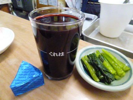 ワインのアテが野沢菜漬です。　...